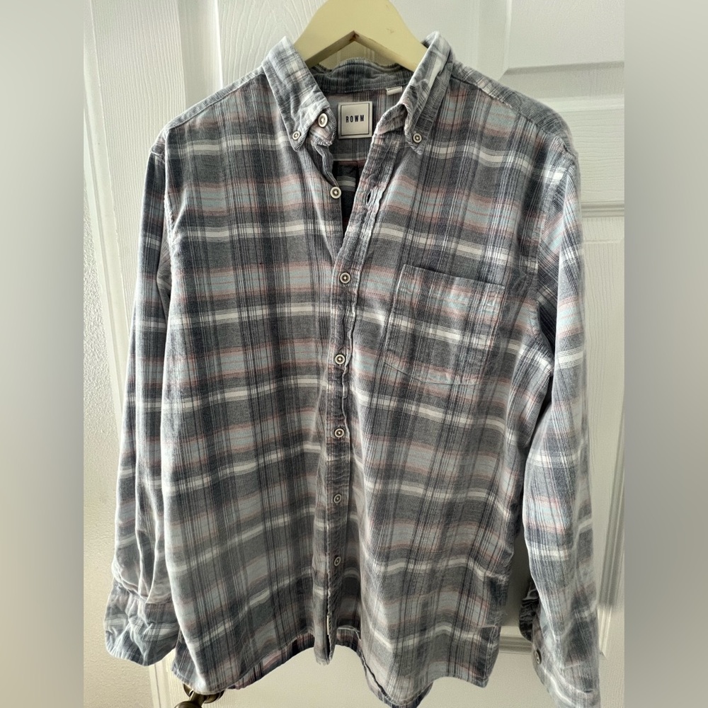 ROWM Flannel-Super Soft Men’s button down Plaid Shirt with pastels.Size Large